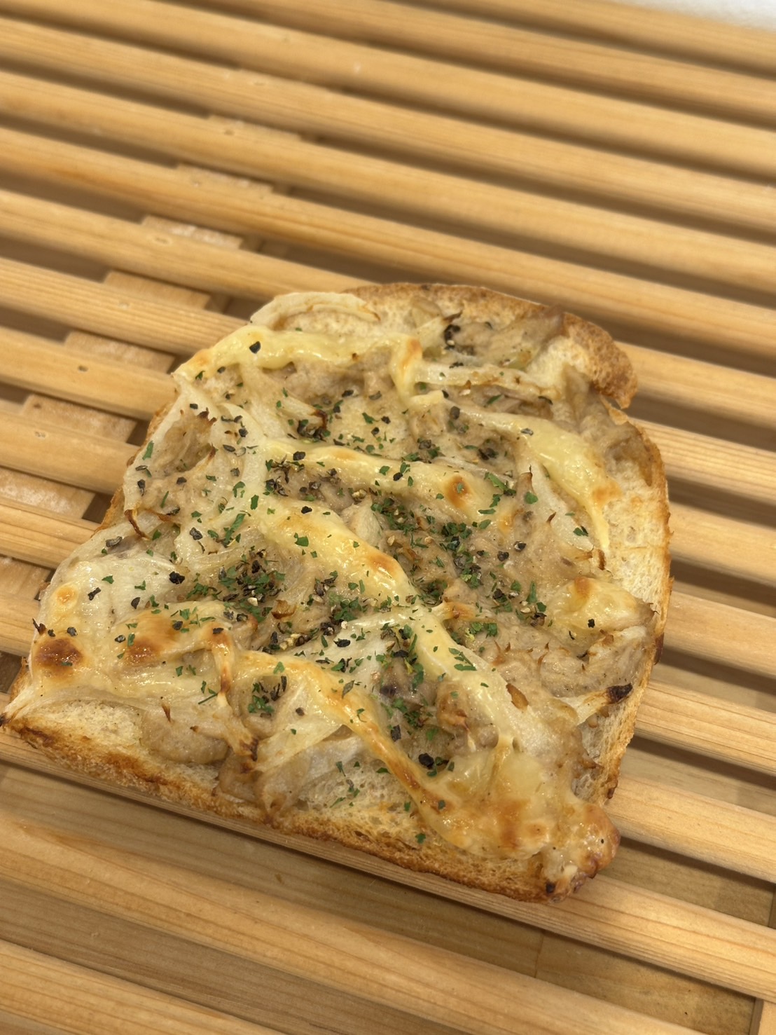 ツナオニチーズ